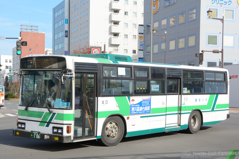 旭川200か706-3
