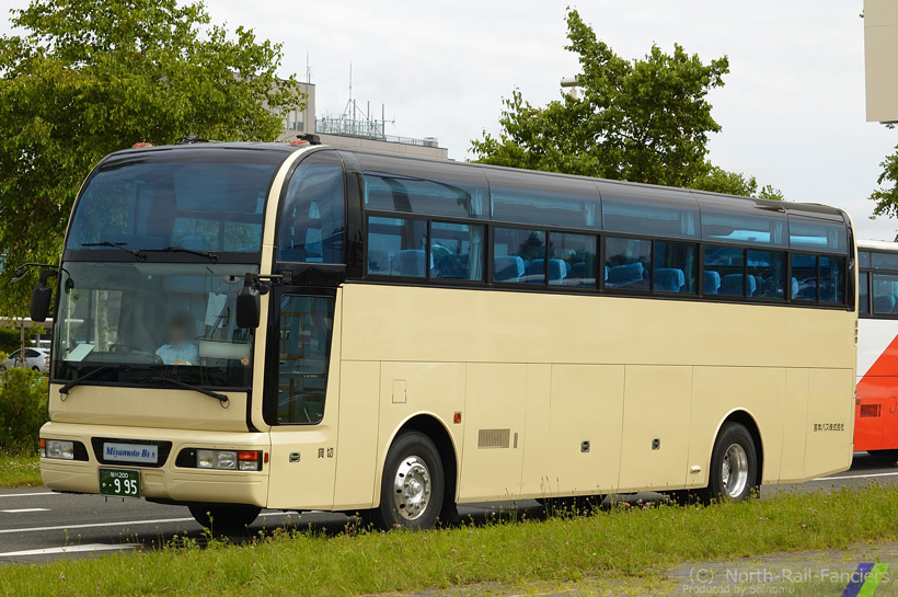 旭川200か995-1