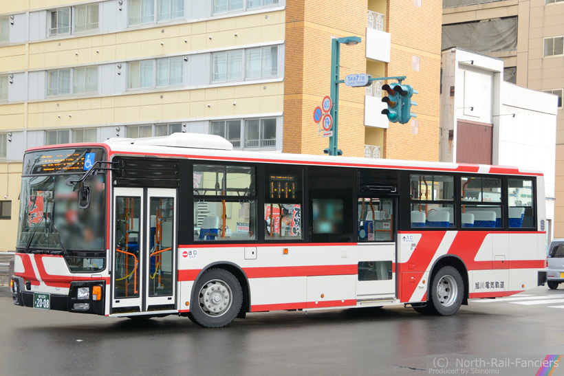 旭川230あ2008-1
