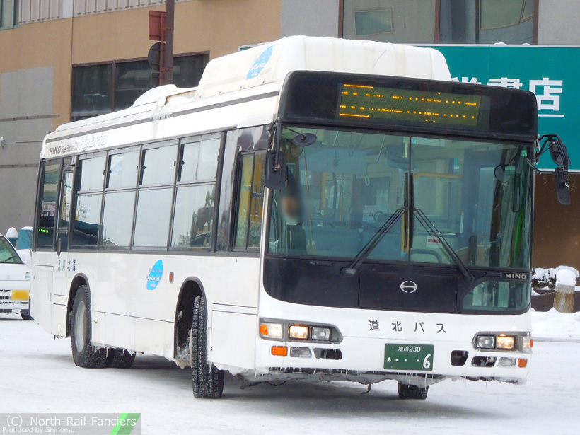 旭川230あ6-2